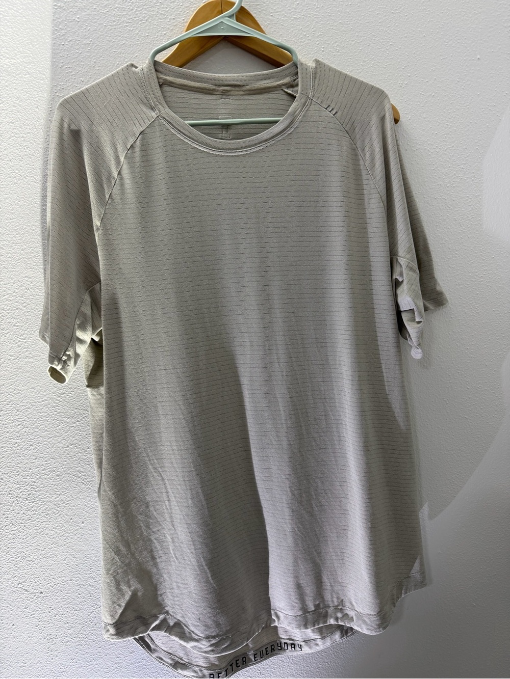 lululemon athletica Men's Short-Sleeve Crewneck Shirt - Light Beige